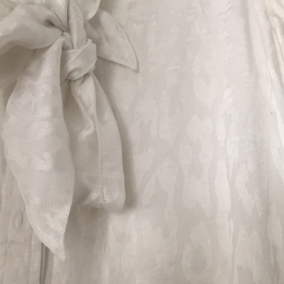 {Calvin Klein} leopard print white top - Picture 2 of 7